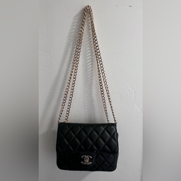 Vintage 1989-1991 Rare CHANEL Caviar Quilted Mini Square Flap Black Purse - Picture 3 of 8